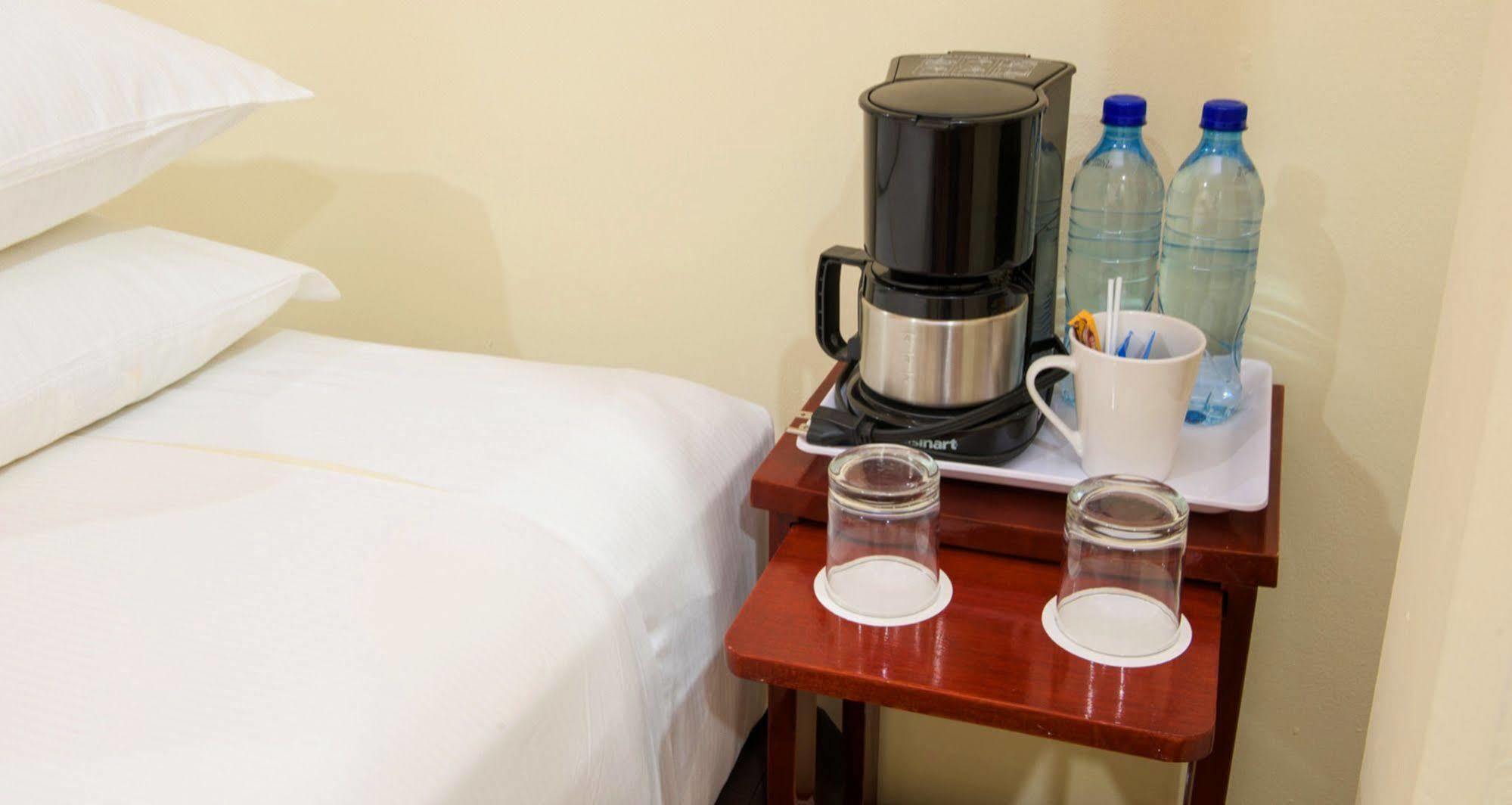 Best Western Las Mercedes Leon Exterior photo