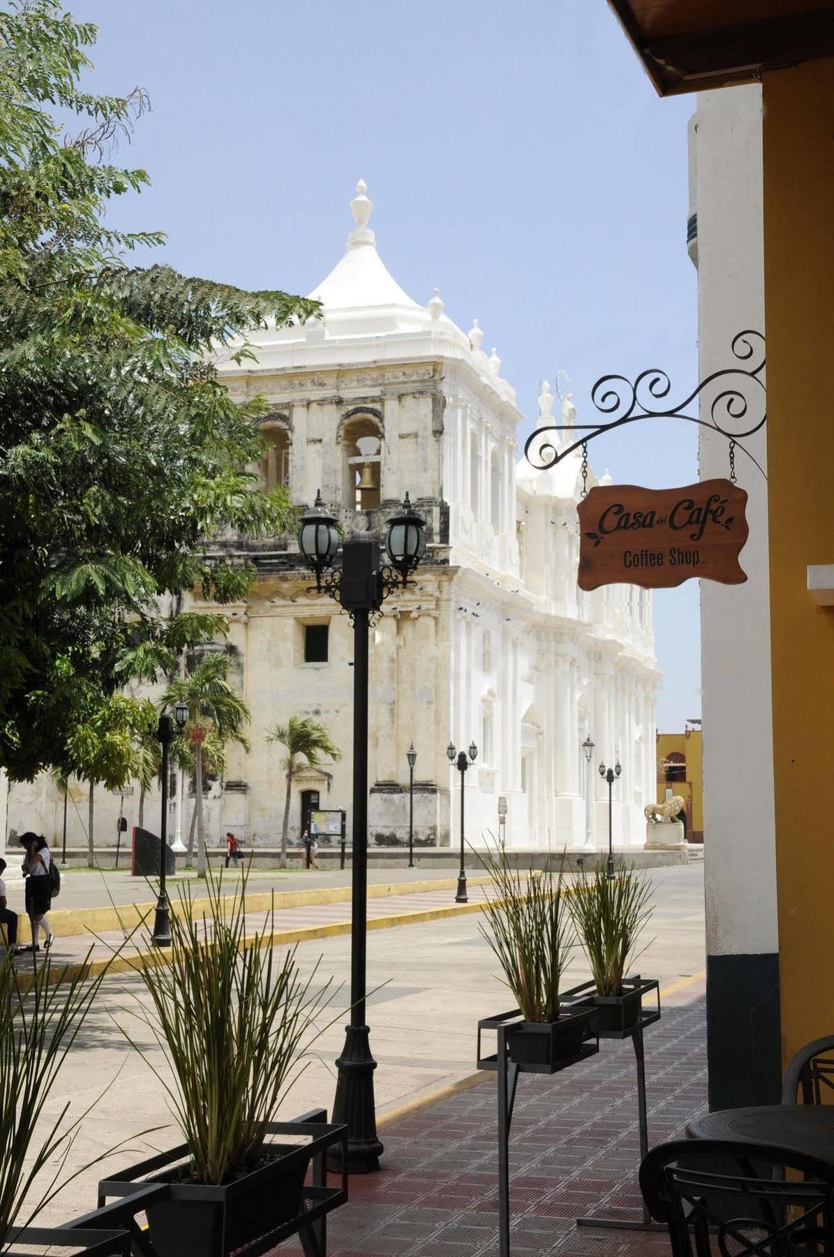 Best Western Las Mercedes Leon Exterior photo