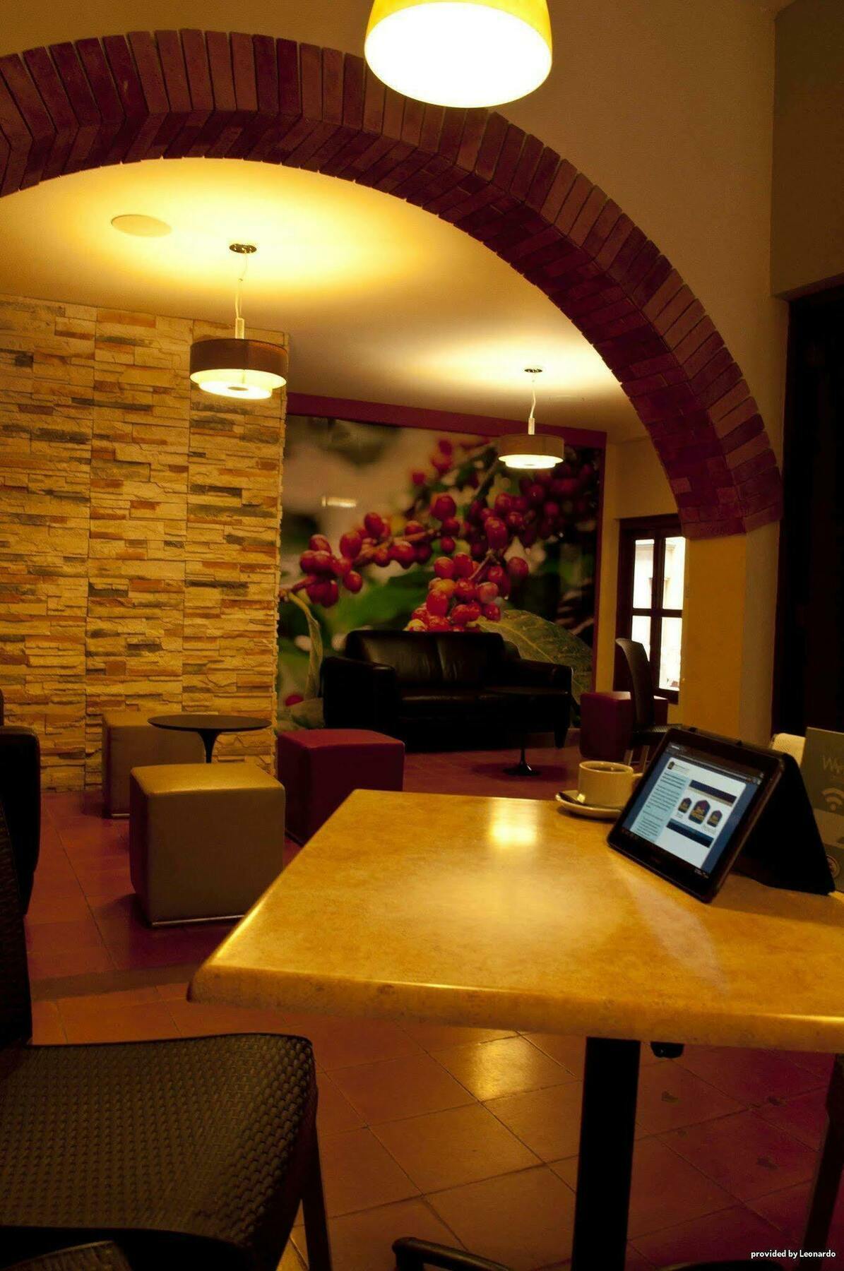 Best Western Las Mercedes Leon Exterior photo